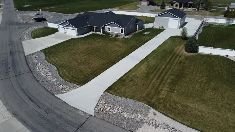 6315 Bear Paw Drive S, Billings, MT 59106 - #2