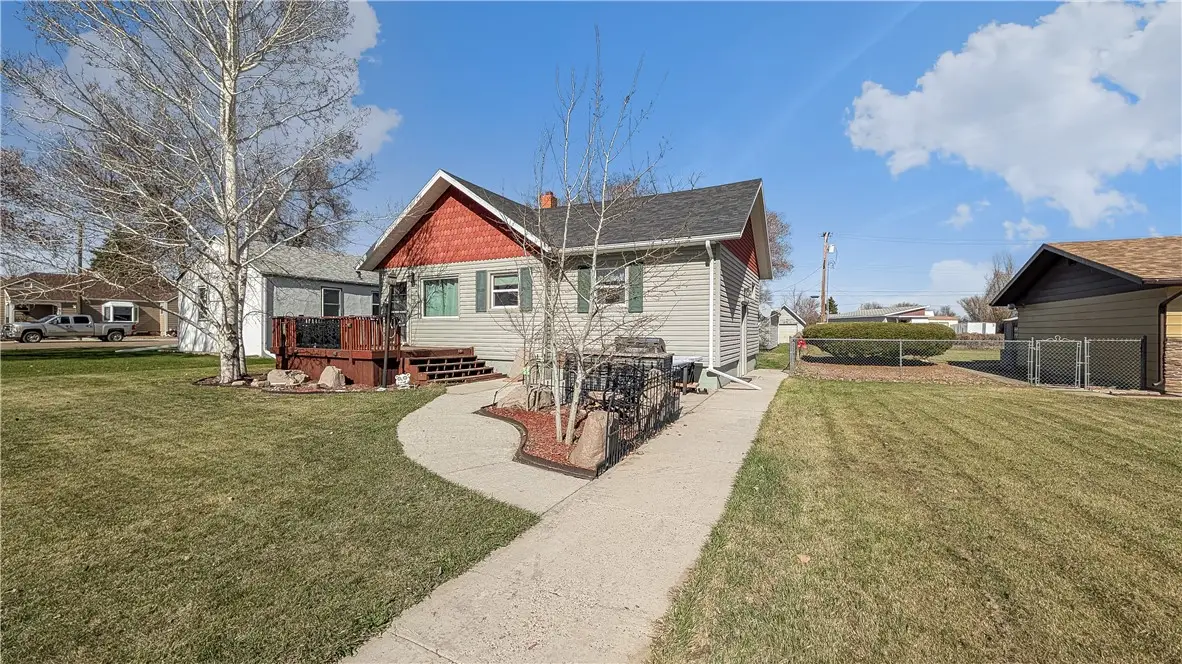 120 4th Avenue W, Culbertson, MT 59218 - #1