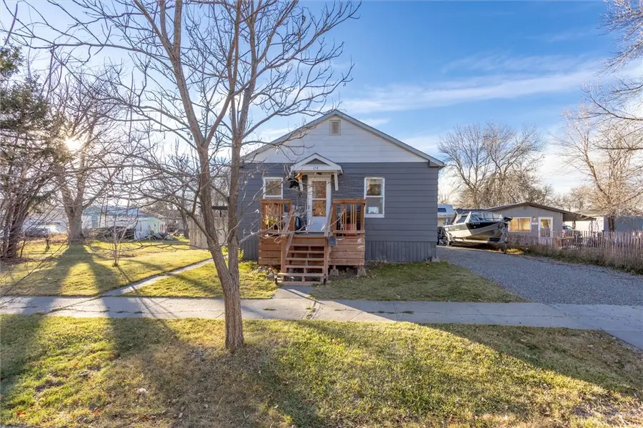 114 Woodland Avenue, Laurel, MT 59044 - #3