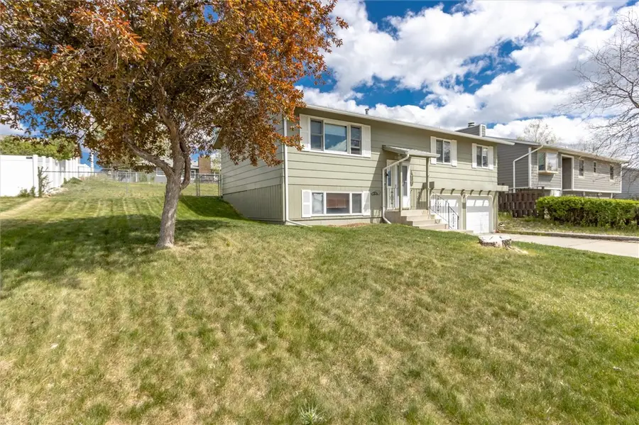 1107 11th Ave, Laurel, MT 59044 - #3