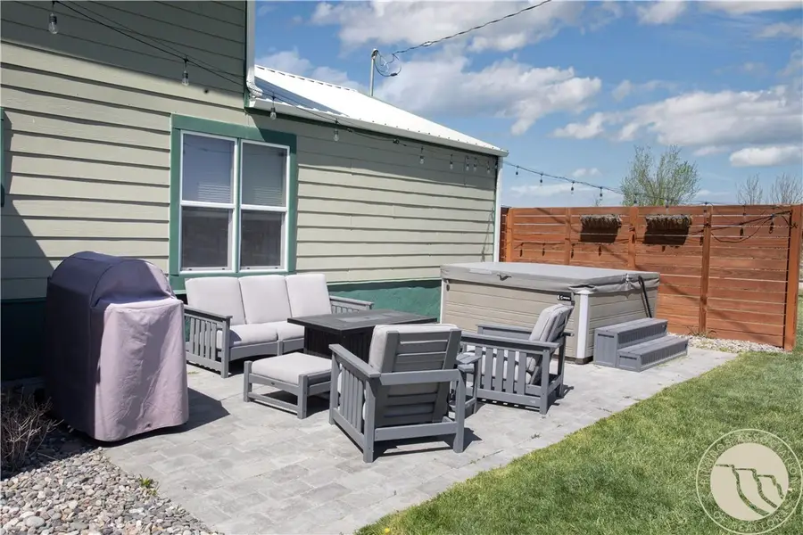 1407 N Custer Avenue, Hardin, MT 59034 - #3