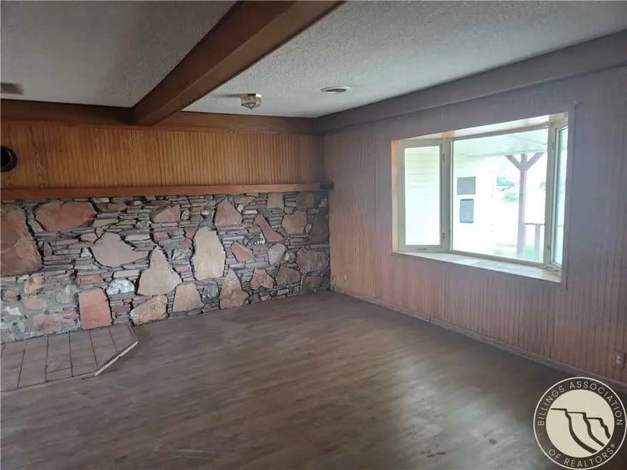 54 N Mills Road, Hardin, MT 59034 - #3