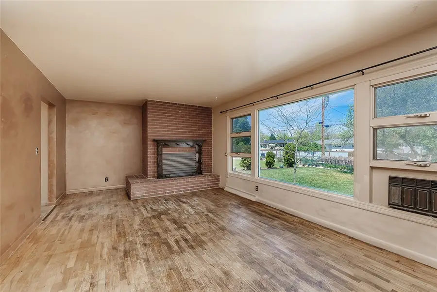 2547 Broadwater Ave, Billings, MT 59102 - #3