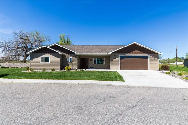 807 W 12th Street, Laurel, MT 59044