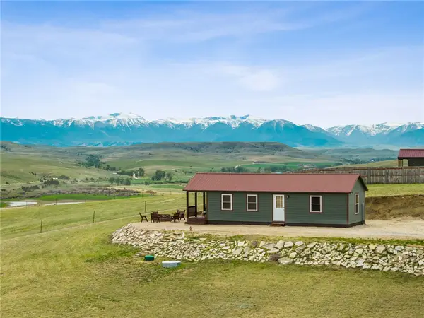 9 Emerald Drive, Roberts, MT 59070