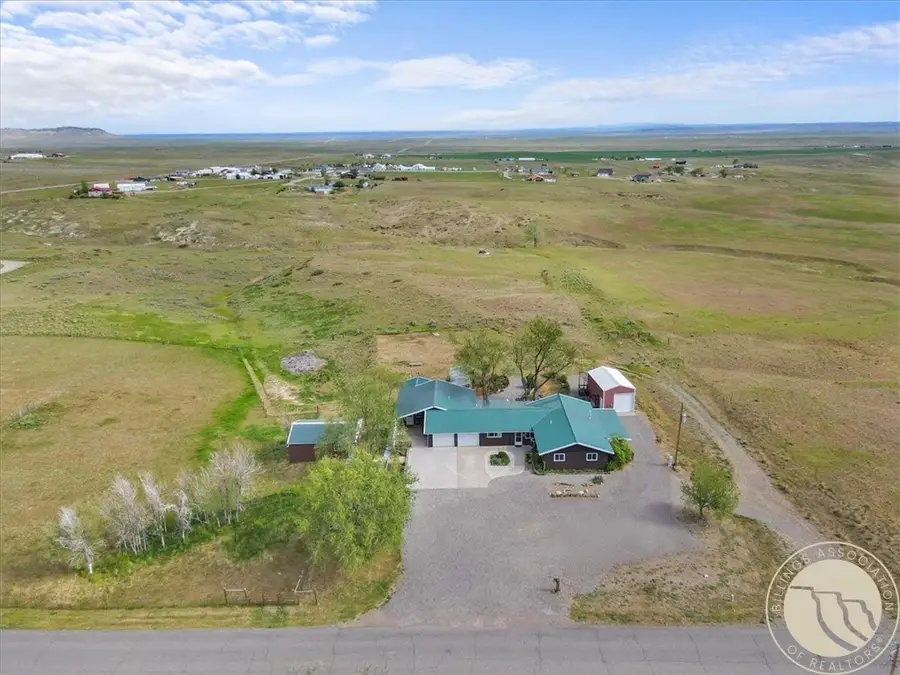 945 Lorraine Street, Billings, MT 59105 - #3