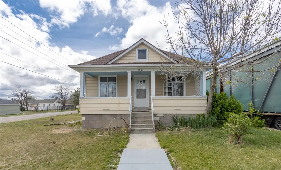1201 3rd Street W, Roundup, MT 59072 - #1