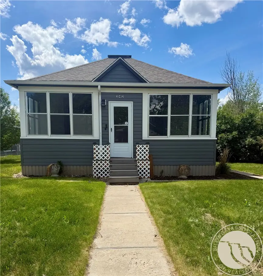 242 N 13th Avenue, Forsyth, MT 59327 - #1