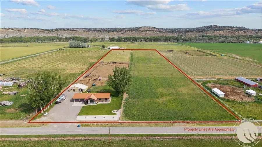 1419 W M Road, Worden, MT 59088 - #2