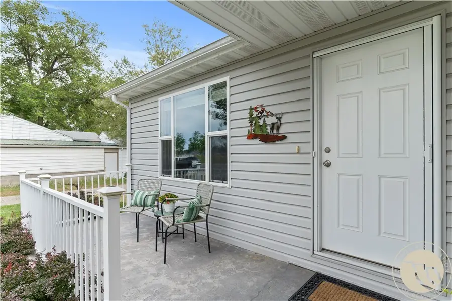 106 E 6th Street, Laurel, MT 59044 - #2