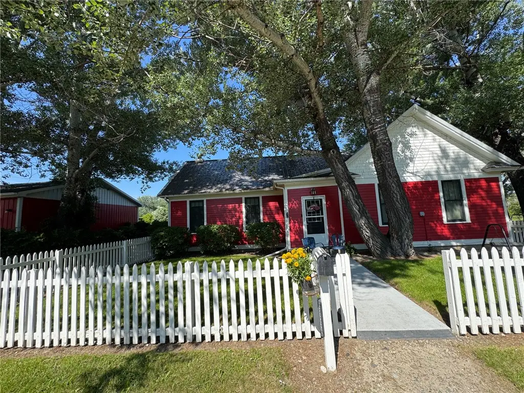 2822 S 35th Road, Pompeys Pillar, MT 59064 - #1
