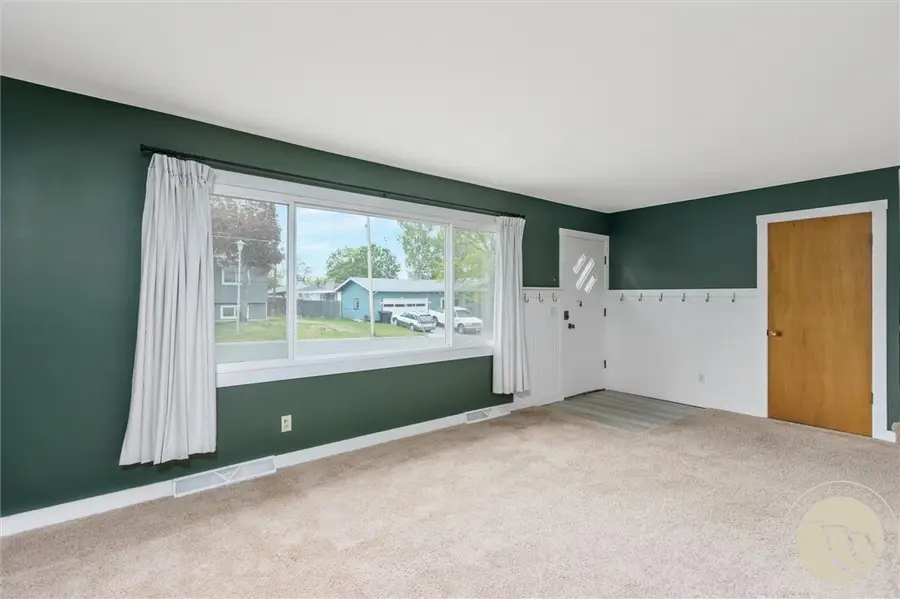 2112 Hoover Avenue, Billings, MT 59102 - #3
