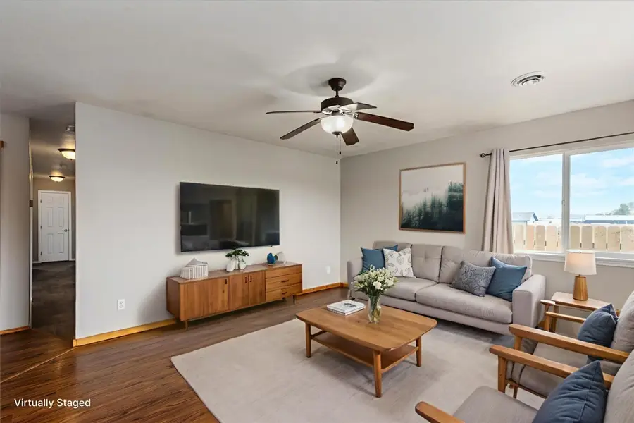201 Foundation Avenue, Laurel, MT 59044 - #3