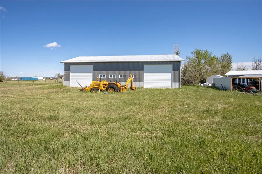 527 W D Road, Huntley, MT 59037 - #3