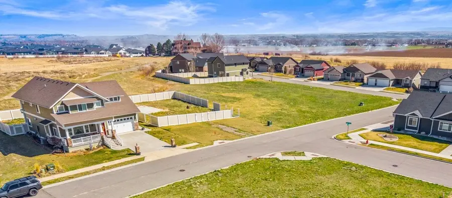 2615 Tulane Dr, Billings, MT 59106 - #2