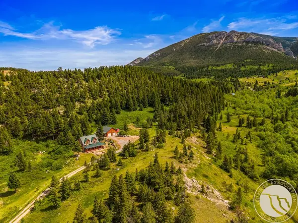 23 Cheyenne Trail, Nye, MT 59061