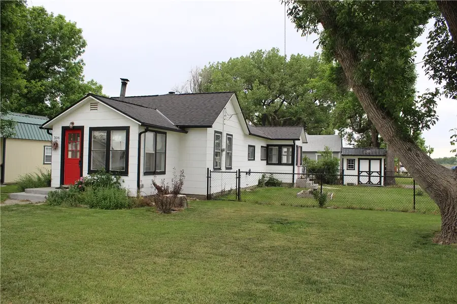 306 2nd Street, Custer, MT 59024 - #2