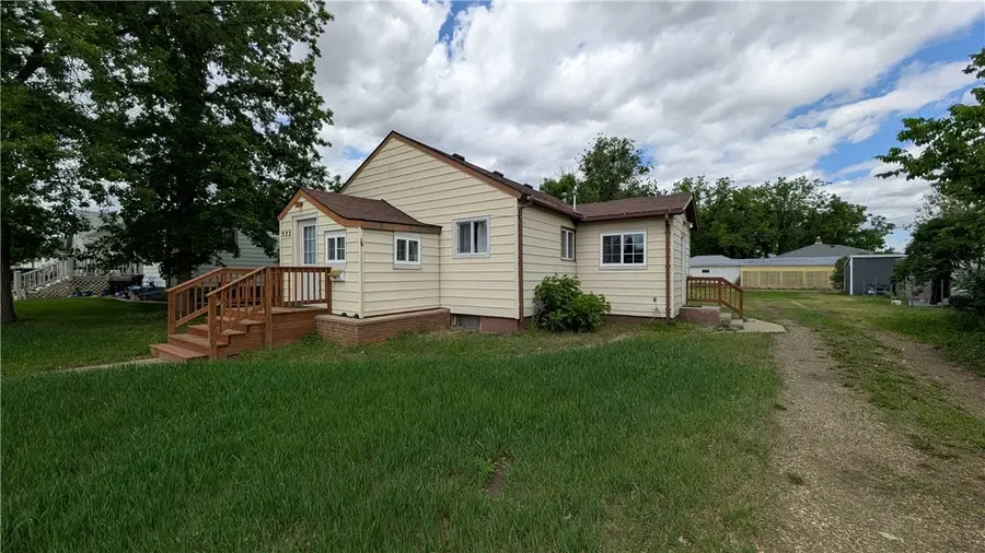 522 6th Street Se, Sidney, MT 59270 - #2