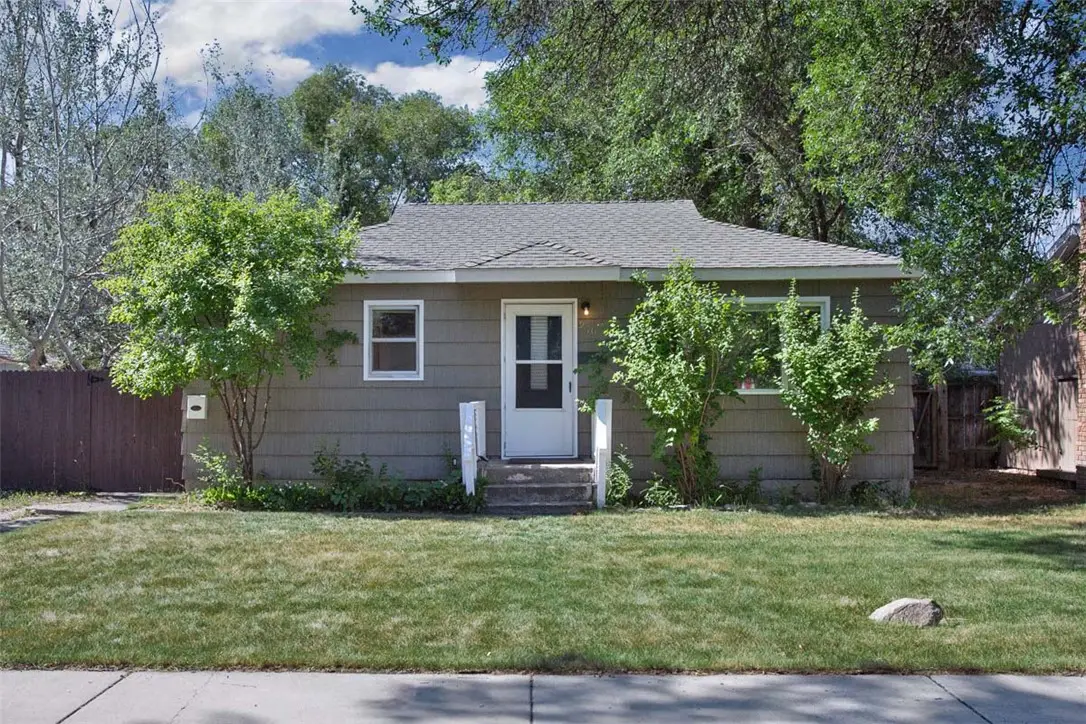 916 & 916 1/2 Howard Ave, Billings, MT 59101 - #1