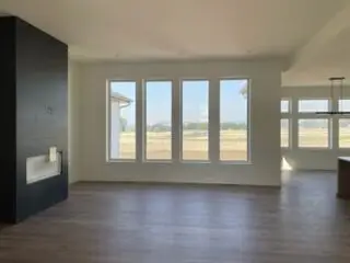 2966 Ridgefield Dr, Billings, MT 59106 - #2