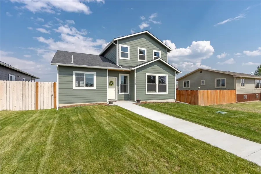 1112 3rd Street E, Roundup, MT 59072 - #2
