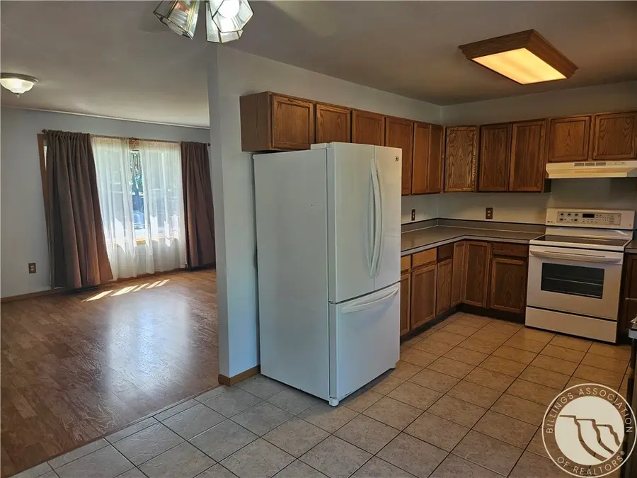 908 N 18th Street, Billings, MT 59101 - #3