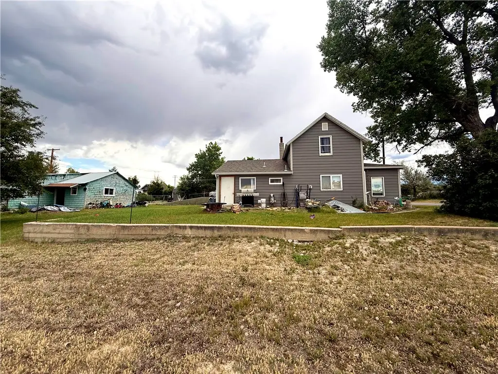 807 4th Street W, Roundup, MT 59072 - #1