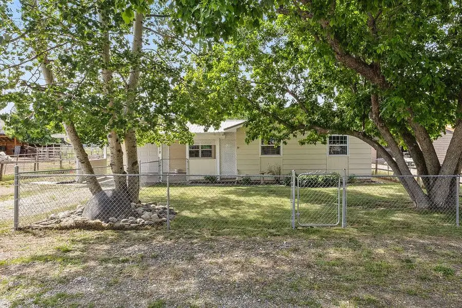 210 S Avis Street, Absarokee, MT 59001 - #2