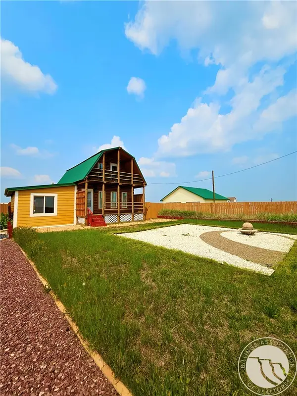 320 & 324 Oak Street, Other, MT 59484