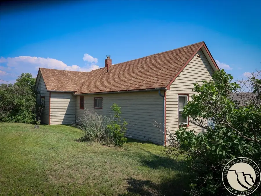 418 2nd Avenue W, Melstone, MT 59054 - #2