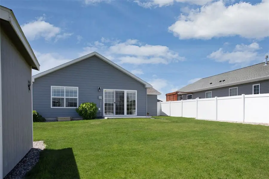 2217 Sierra Vista Cir, Billings, MT 59105 - #3