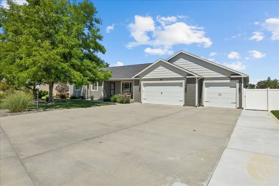 823 Siesta Avenue, Billings, MT 59105 - #2