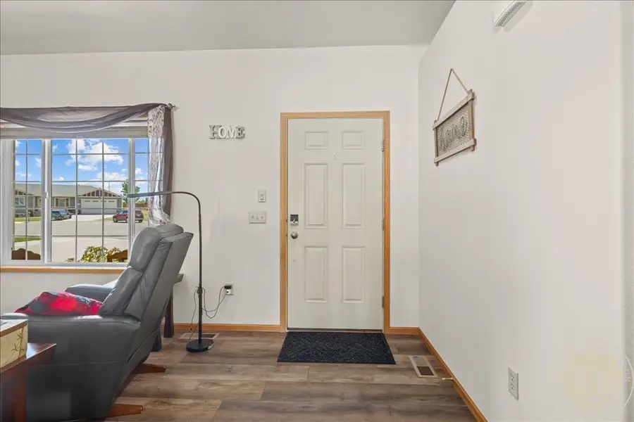 823 Siesta Avenue, Billings, MT 59105 - #3