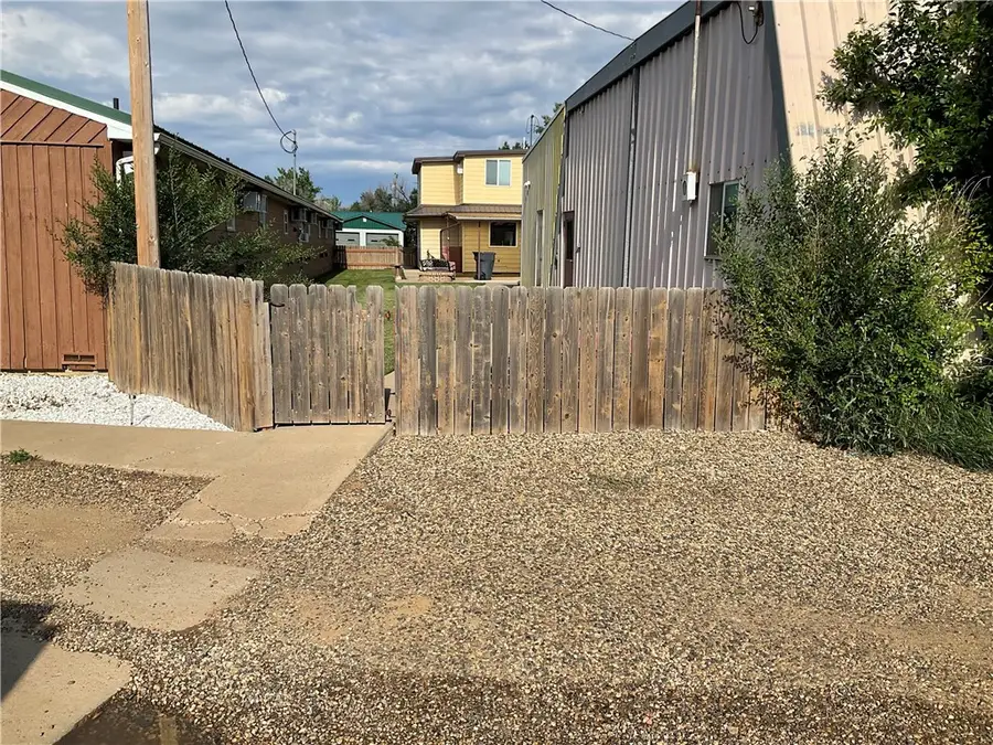 643 Leavitt Avenue, Jordan, MT 59337 - #2