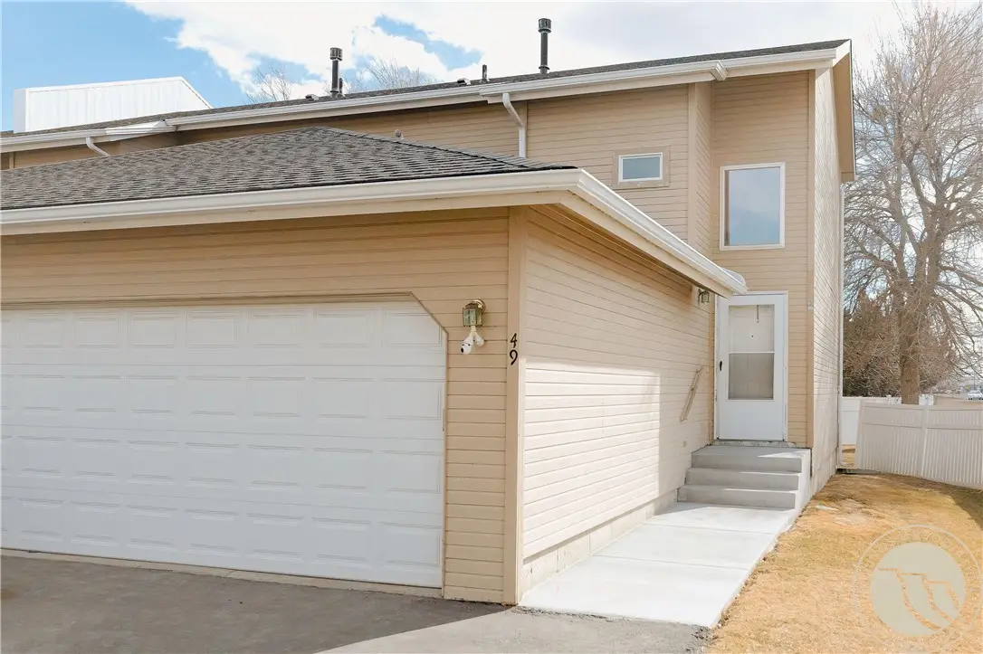 626 S 38th Street W, Billings, MT 59102 - #1