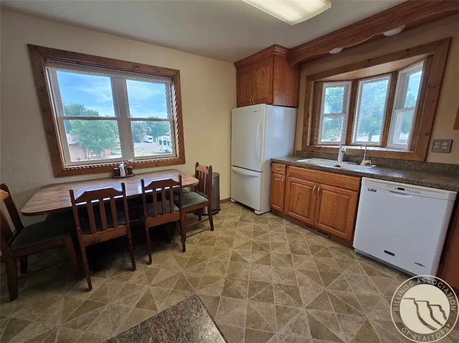 309 W Kewanee Avenue, Baker, MT 59313 - #3