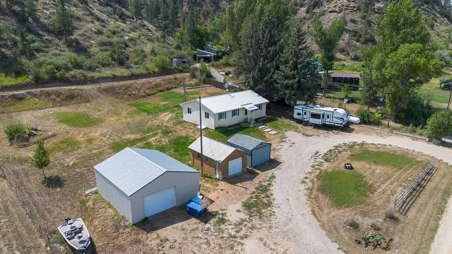 131 Carbonado Road, Joliet, MT 59041 - #3