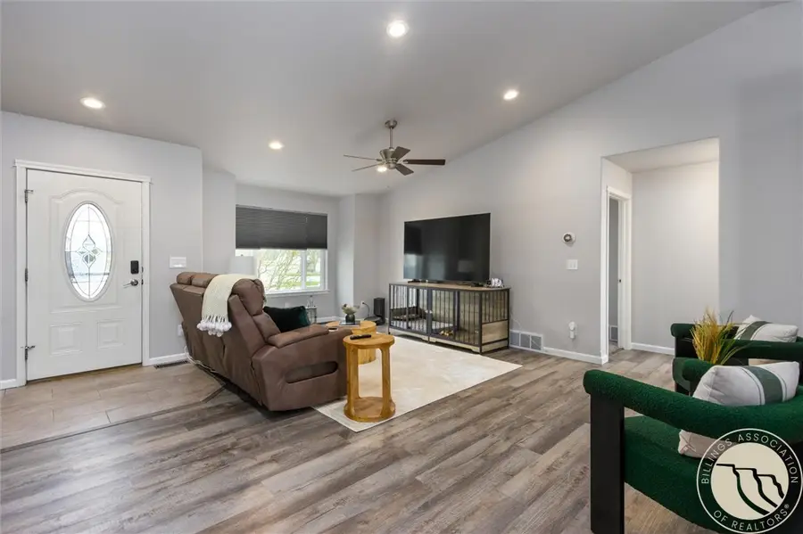 809 Siesta Avenue, Billings, MT 59105 - #3