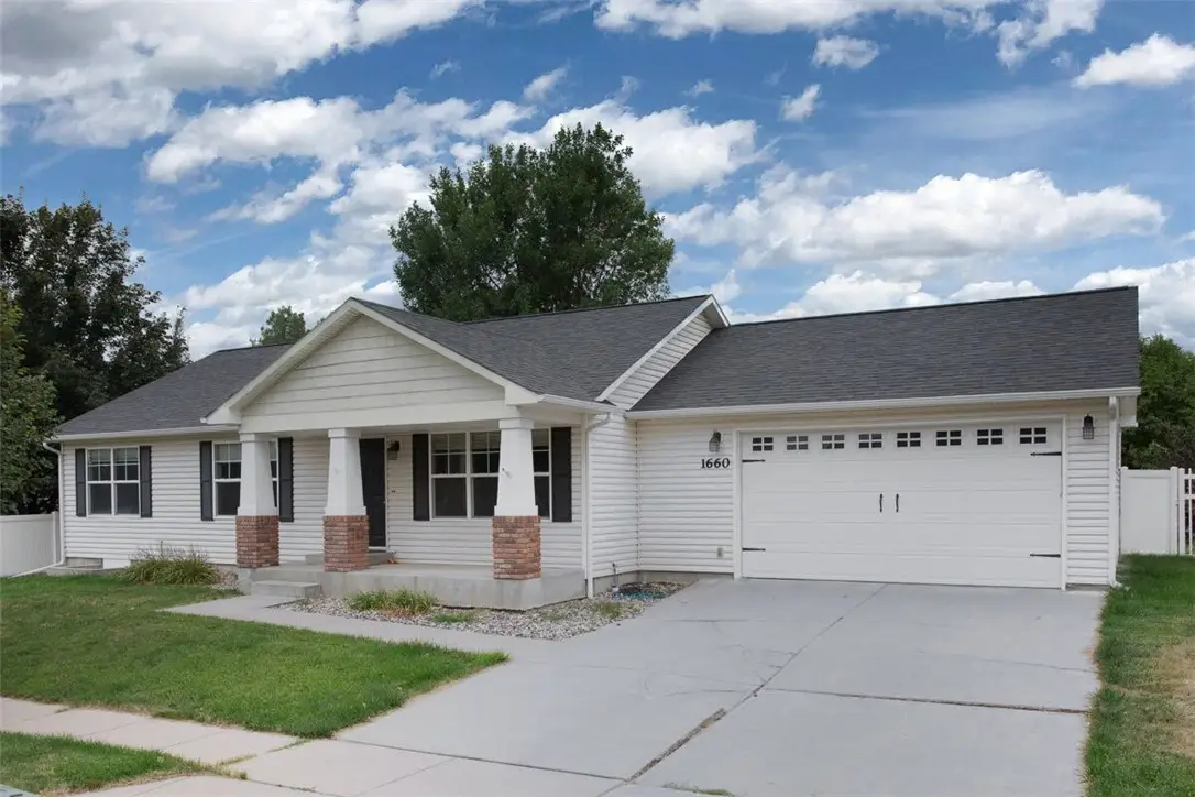1660 Norwood Ln, Billings, MT 59102 - #1