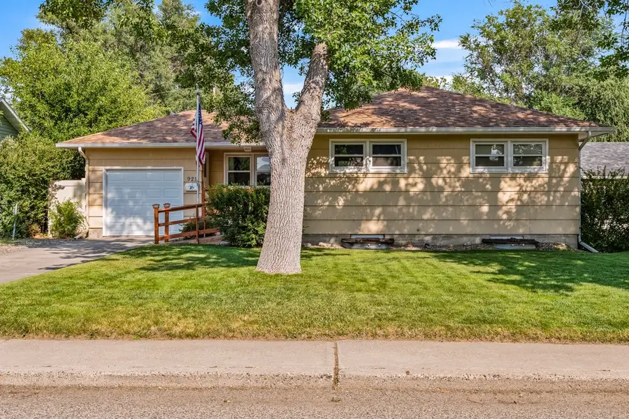 921 25th Street W, Billings, MT 59102 - #2