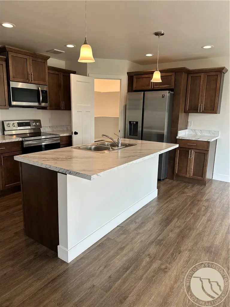 1026 Yellowstone Avenue #2, Billings, MT 59102 - #3