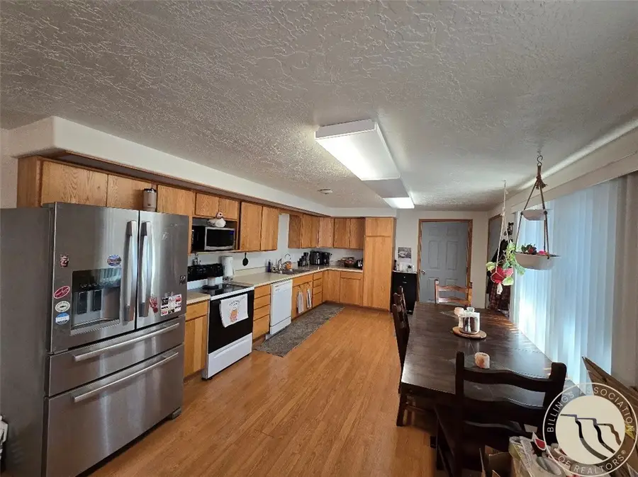 6 E Wabasha Avenue, Baker, MT 59313 - #3