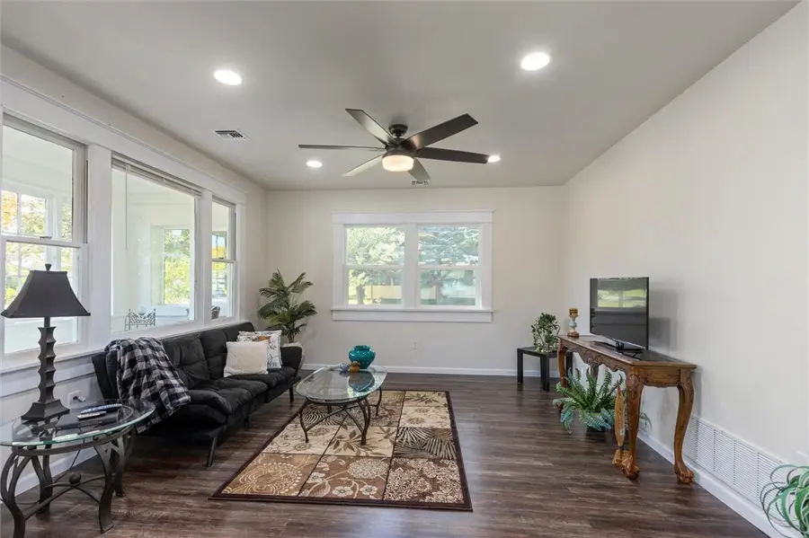 113 First Avenue W, Lavina, MT 59046 - #3