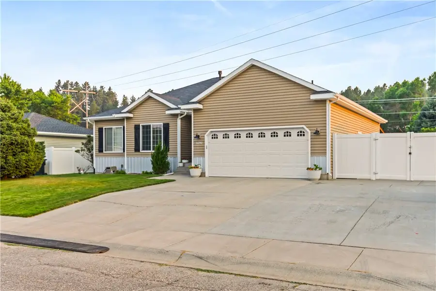 1090 Strawberry Avenue, Billings, MT 59105 - #2