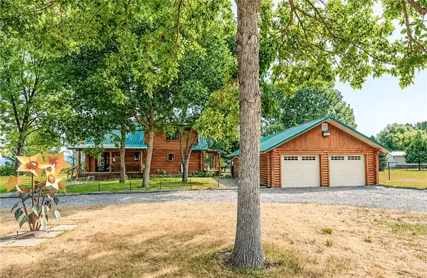 17 Stillwater Estates Road, Columbus, MT 59019