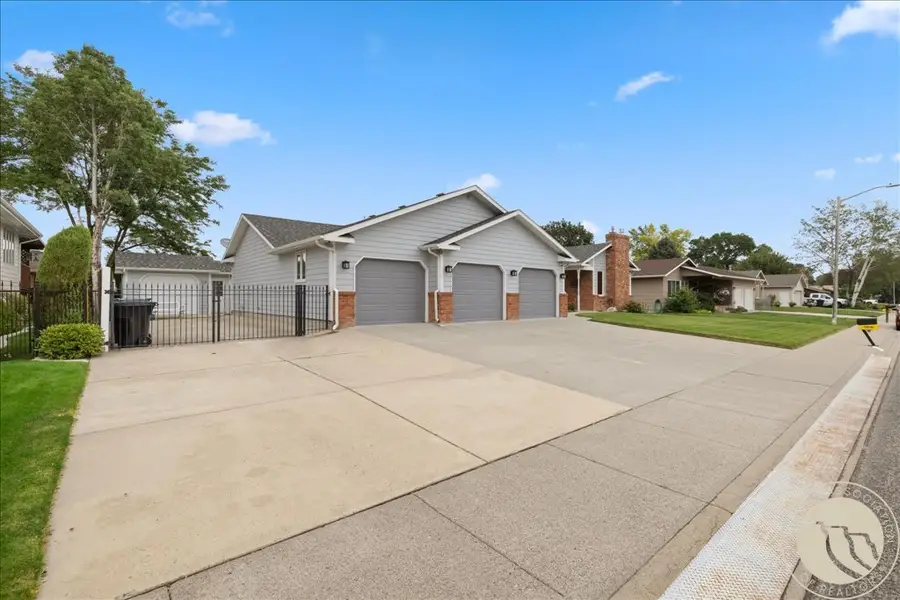 3133 Saint Johns Avenue, Billings, MT 59102 - #2