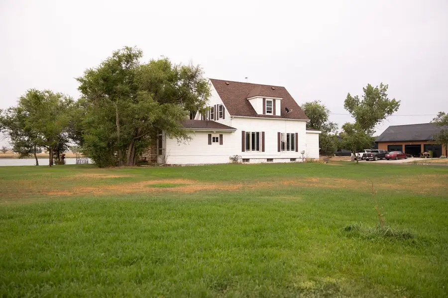 225 E Fallon Avenue, Baker, MT 59313 - #2