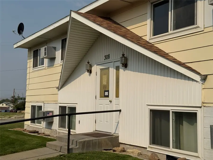 306 Central Avenue N, Harlowton, MT 59036 - #3