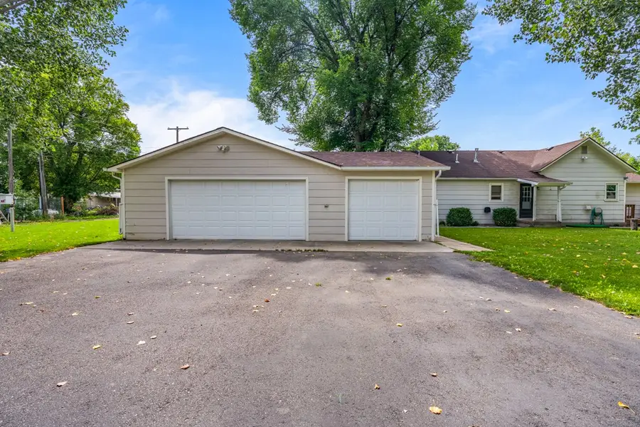 304 1st Street Se, Park City, MT 59063 - #2