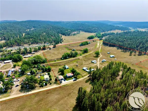 32 Montana Street, Roundup, MT 59072
